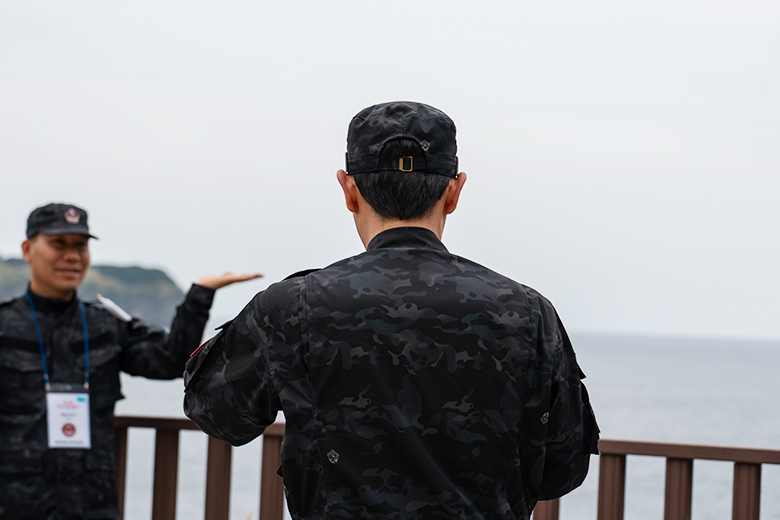 포스트엑스 특수임무유공자회 피복 긴팔 셔츠 38